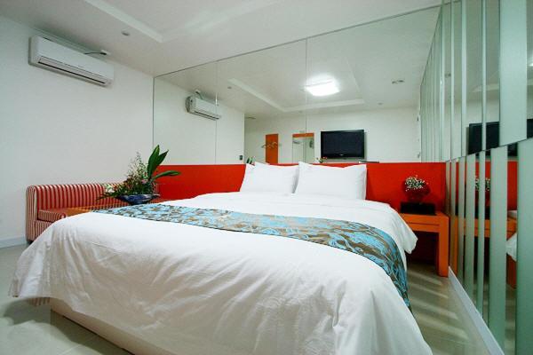 Hotel Cleopatra Ilsan Kōyō Habitación foto